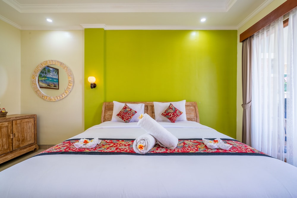 Mejore Beach Hotel 12/50