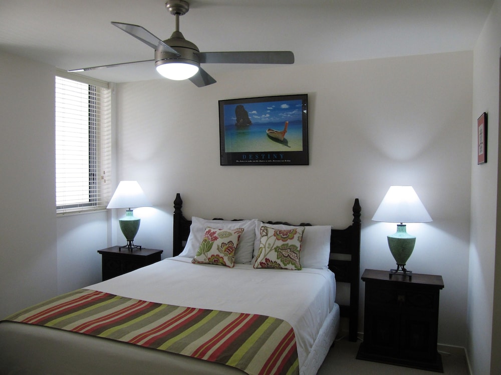 Aspect Caloundra 16/76