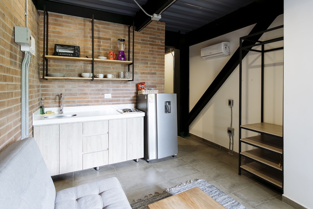 Soy Local Housetel 7/50
