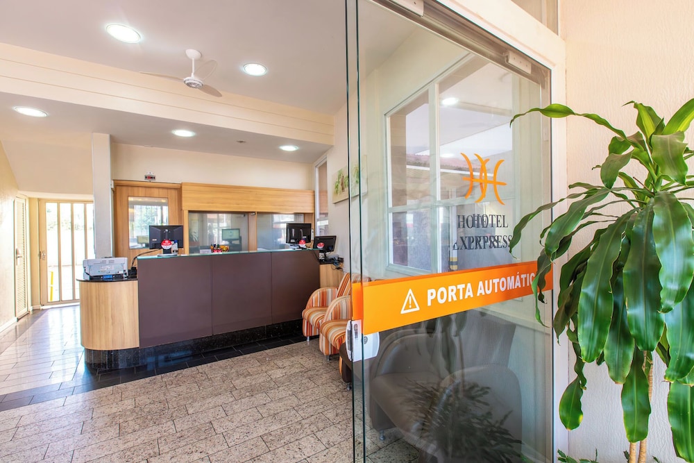 Hotel Express Canoas 6/53