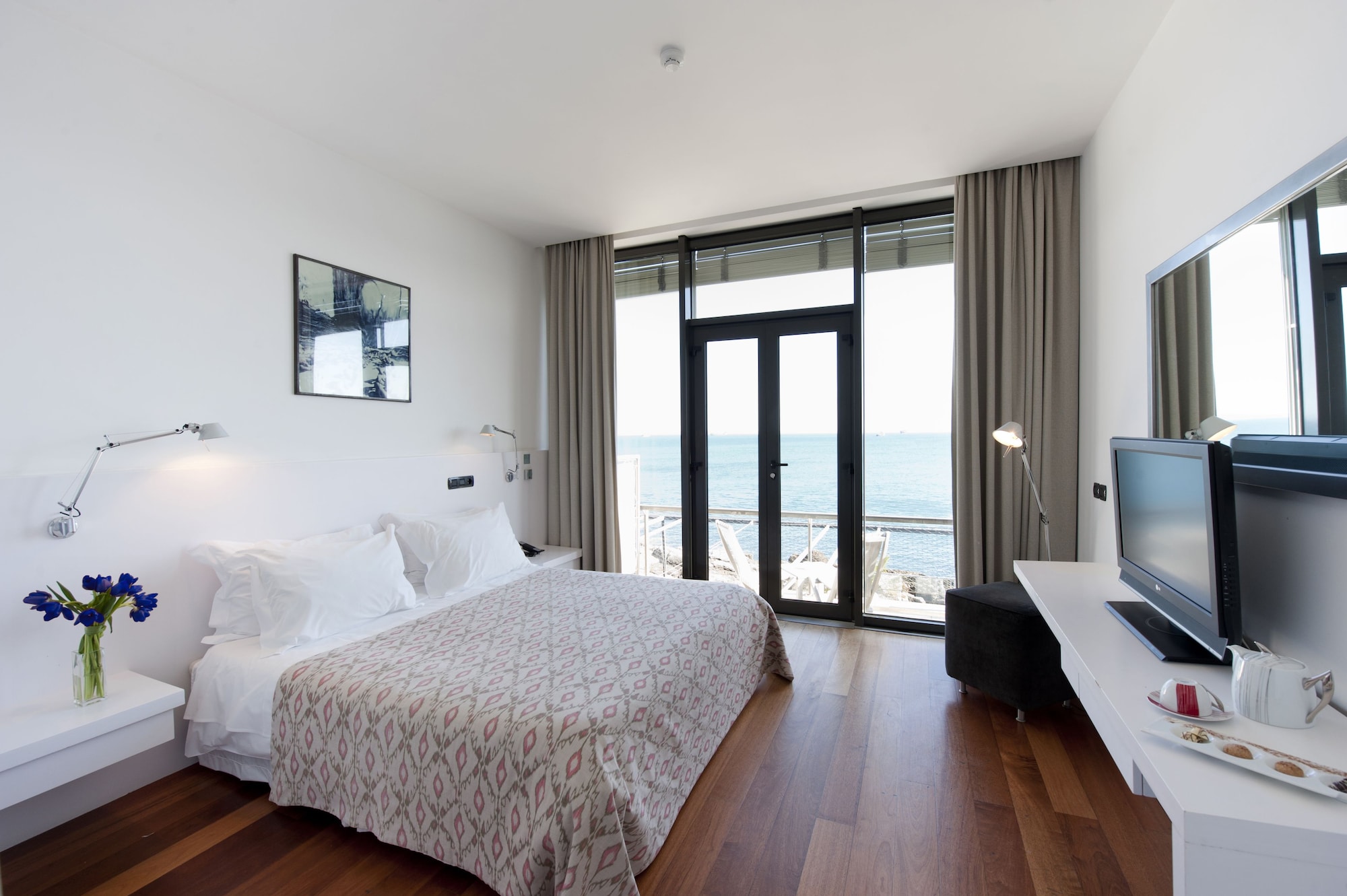 DESIGN, TWIN BEDS