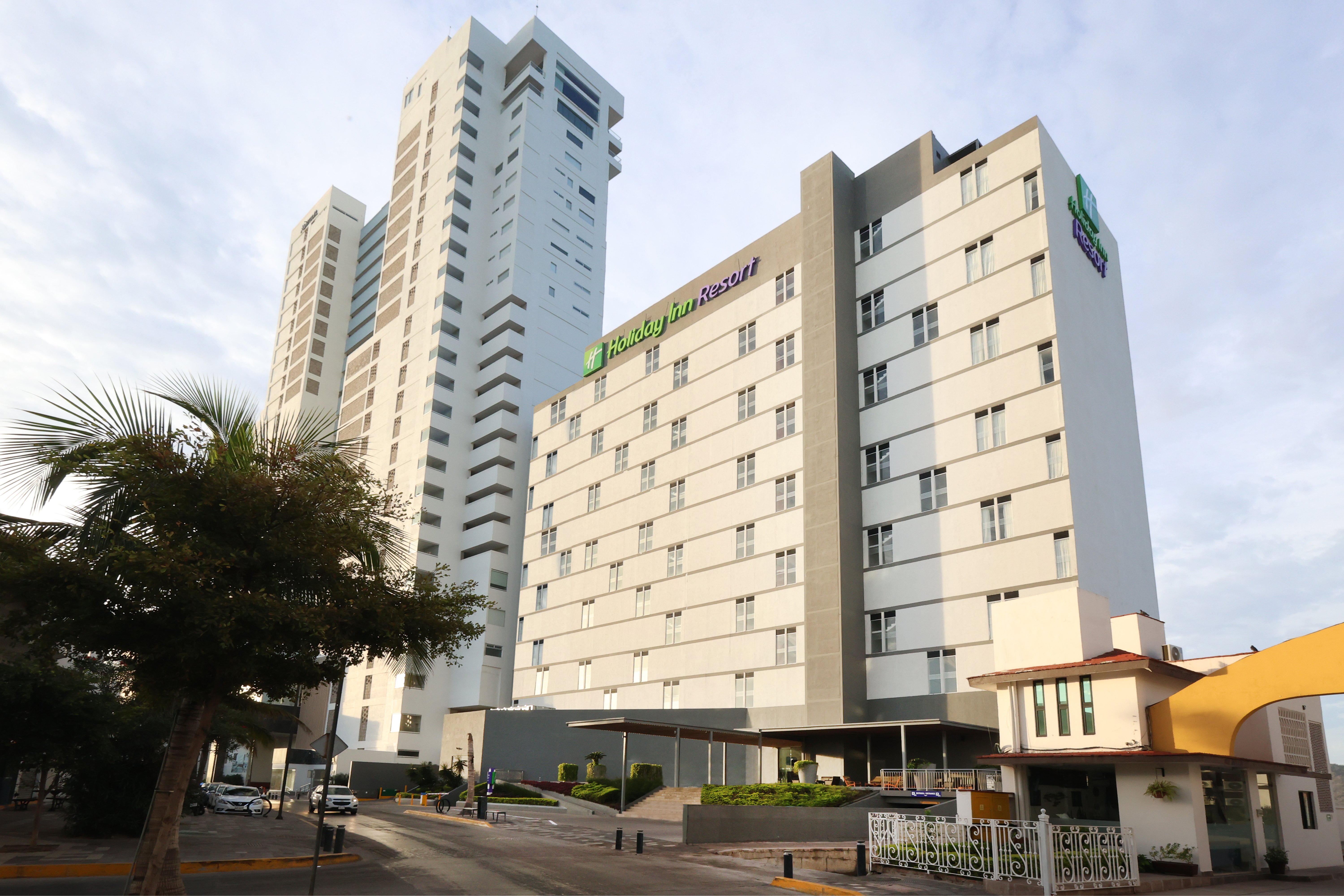 Holiday Inn Resort Mazatlan 4/61