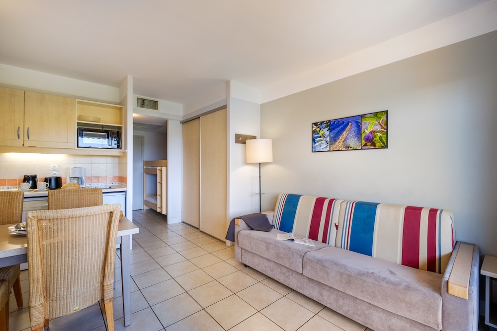 Residence Pierre And Vacances Heliotel Marine 37/50