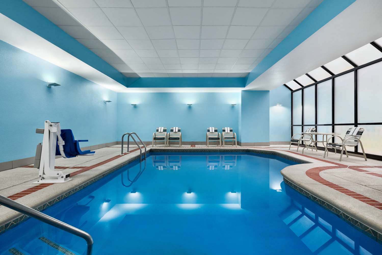 La Quinta Inn & Suites by Wyndham Newark - Elkton 1/14