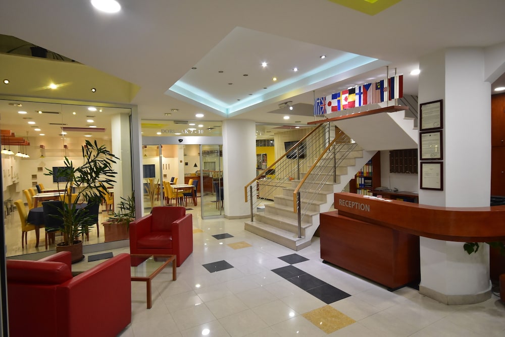 Hotel Hecco Sarajevo 8/71