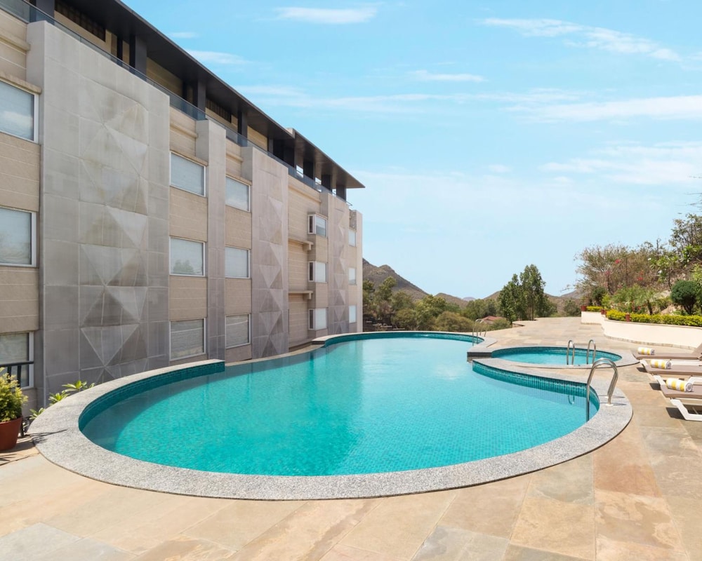 Justa Sajjangarh Resort And Spa 6/50
