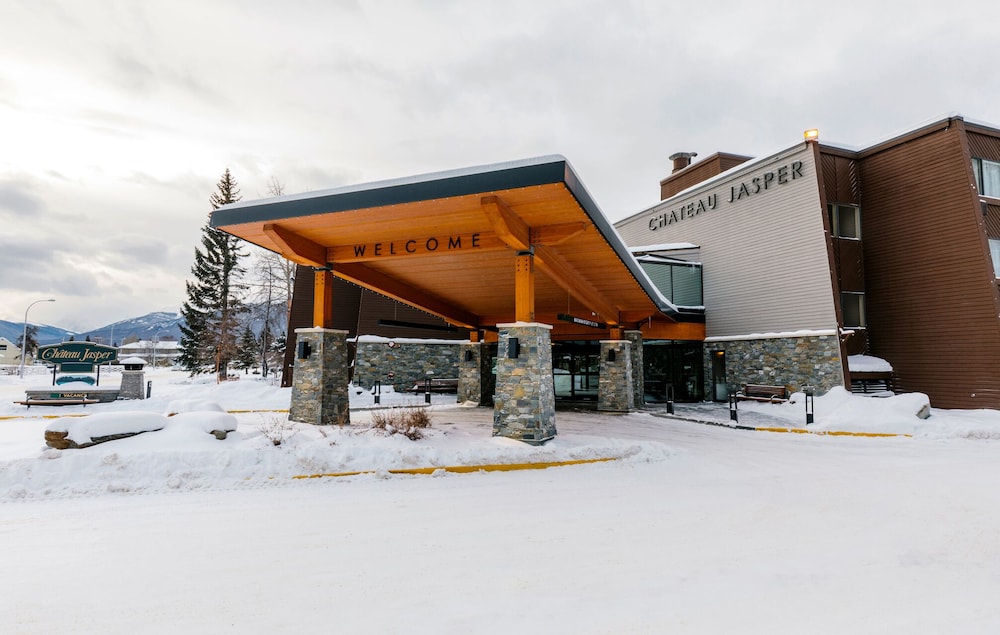 Chateau Jasper 7/49