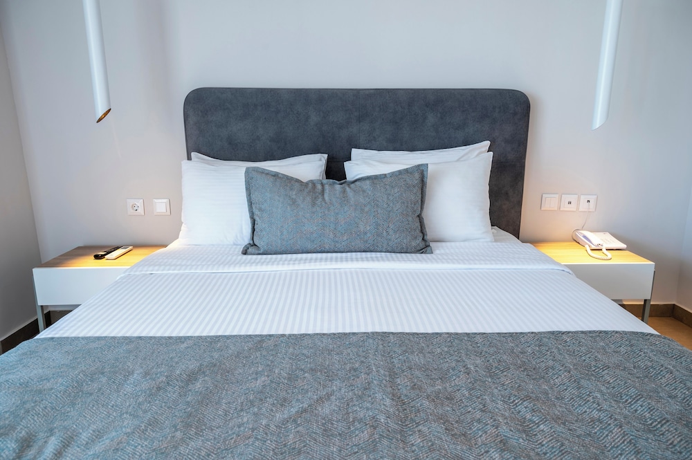 SUPERIOR, DOUBLE BED, SEA VIEW