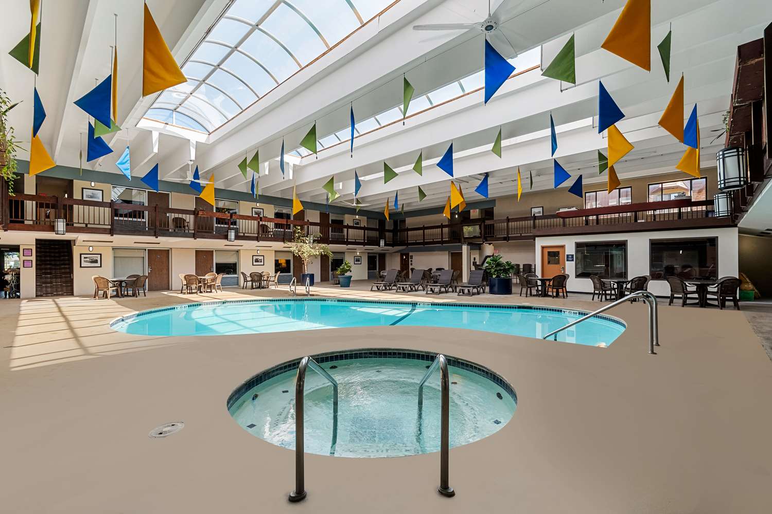 Best Western Bridgeview Hotel 8/10