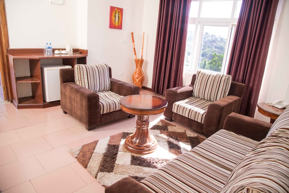 Isamilo Lodge 31/50