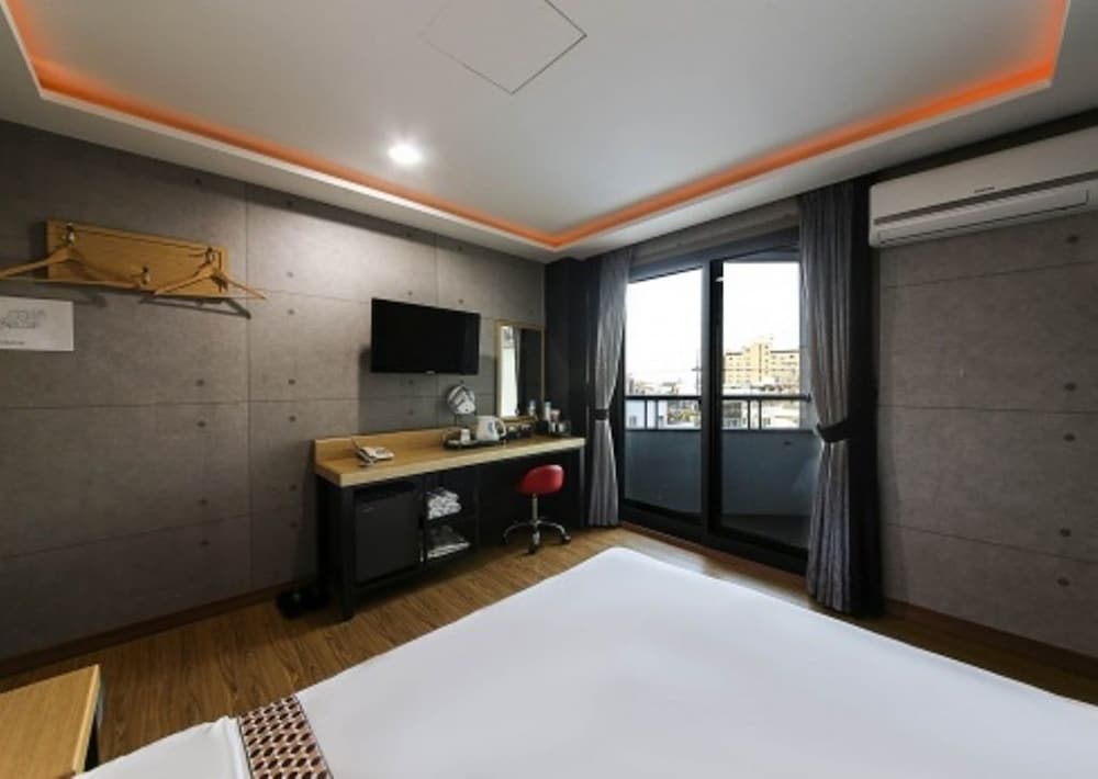 Hotel Memory 24/50