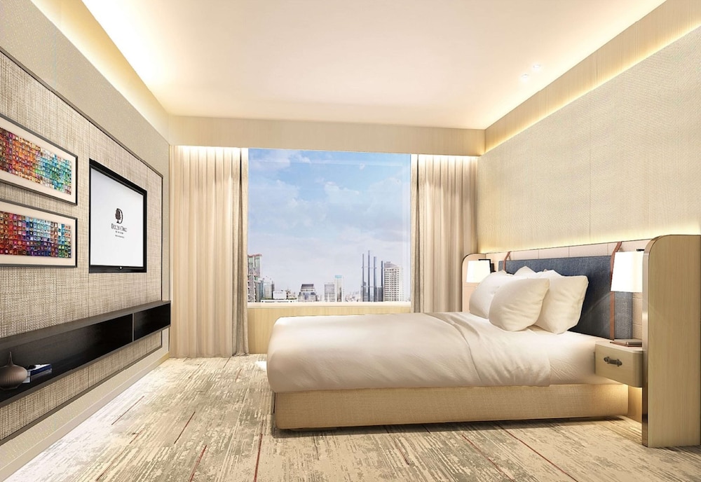 Doubletree By Hilton Bangkok Ploenchit As Formerly Majestic Grande Sukhumvit 10/51
