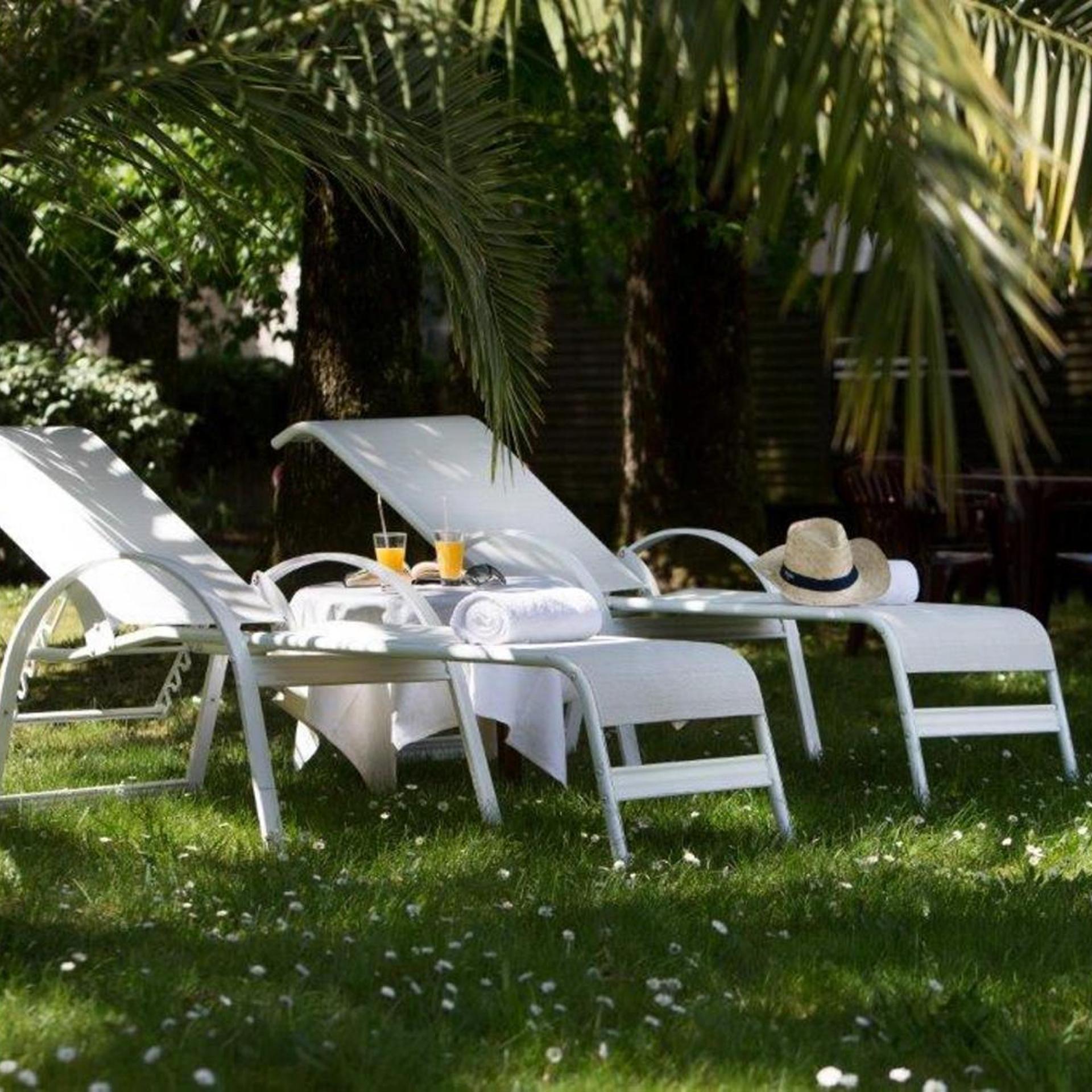 Le Grand Hotel 23/30