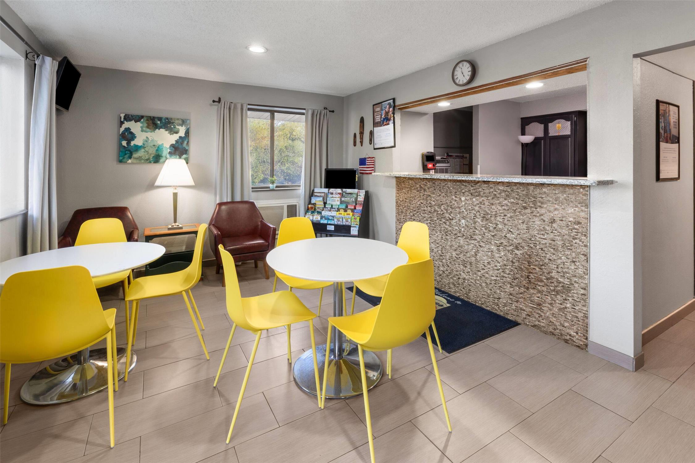Super 8 By Wyndham Kent/Akron Area 9/13