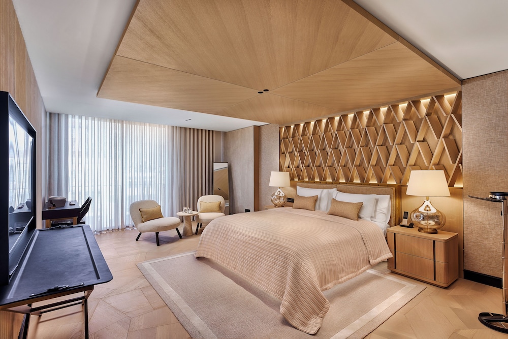 Premiere City Suite