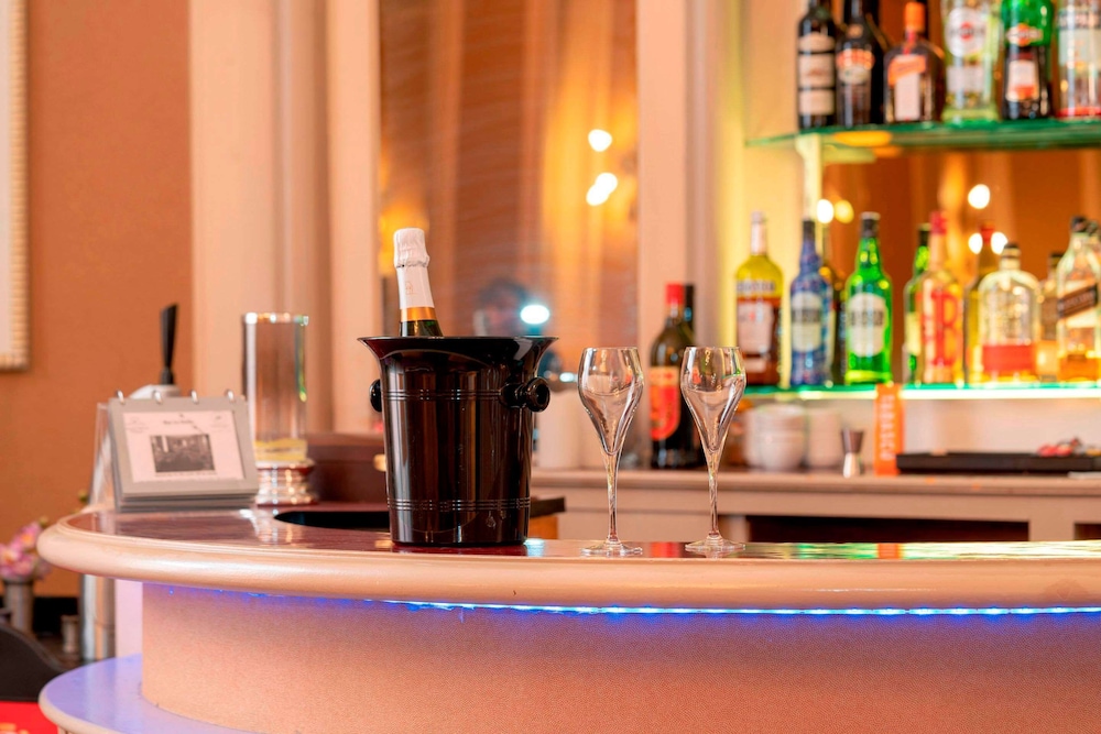 Grand Hotel Filippo 37/58