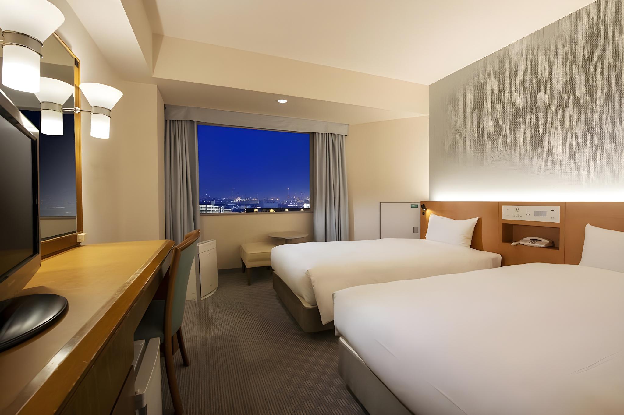 Semi Room, Twin Beds