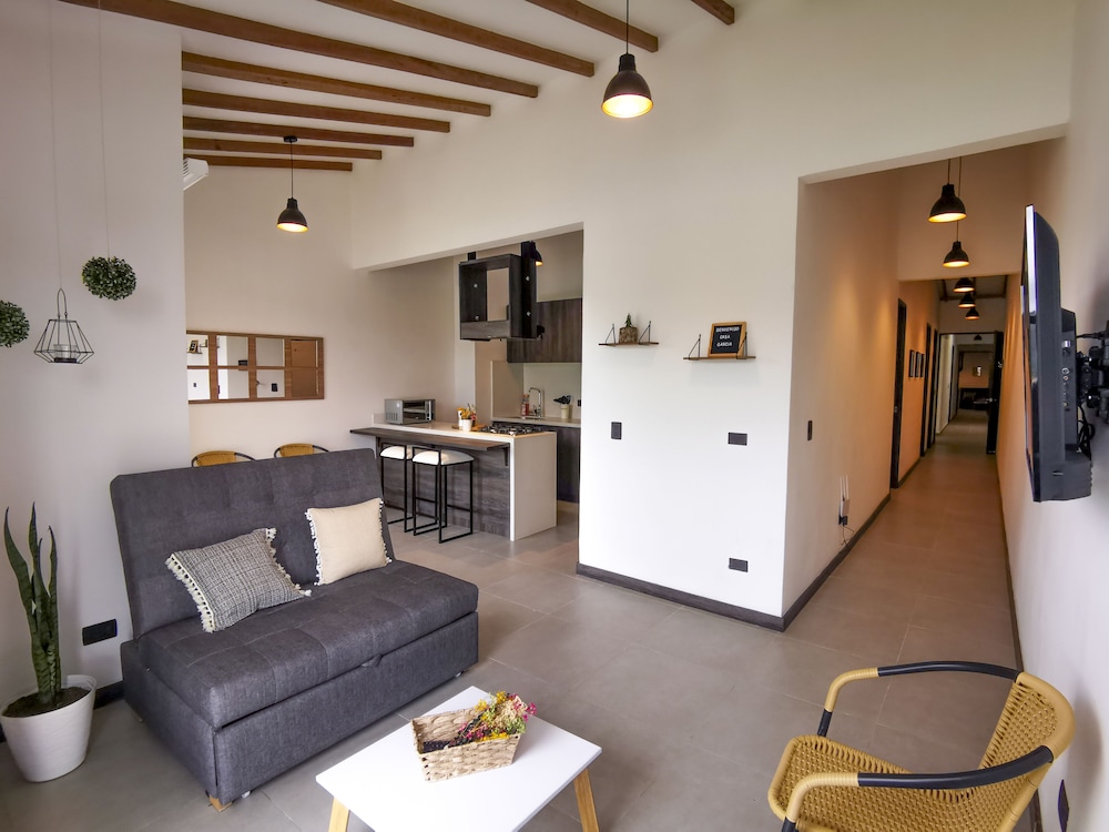 Casa Garcia Rent Home 21/27