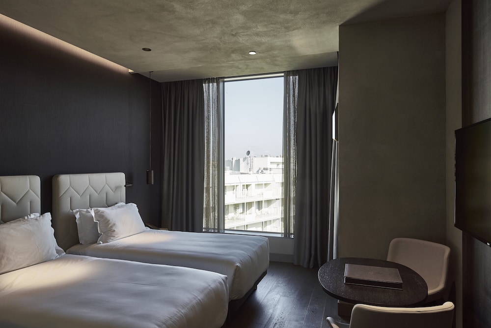 SUPERIOR, TWIN BEDS