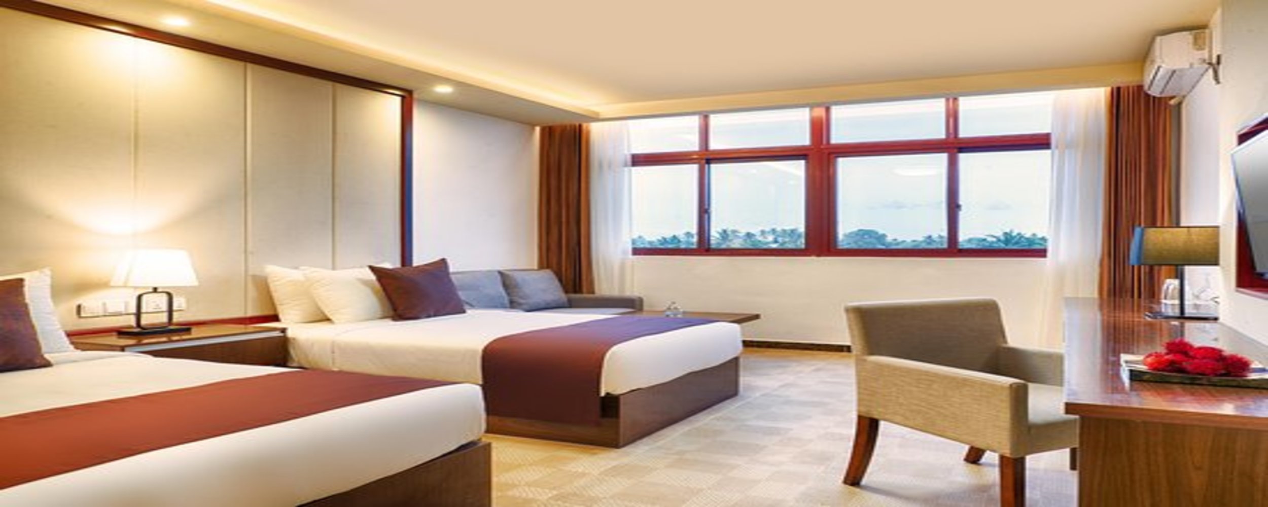 Room at Jie Jie Beach Hotel, PANADURA