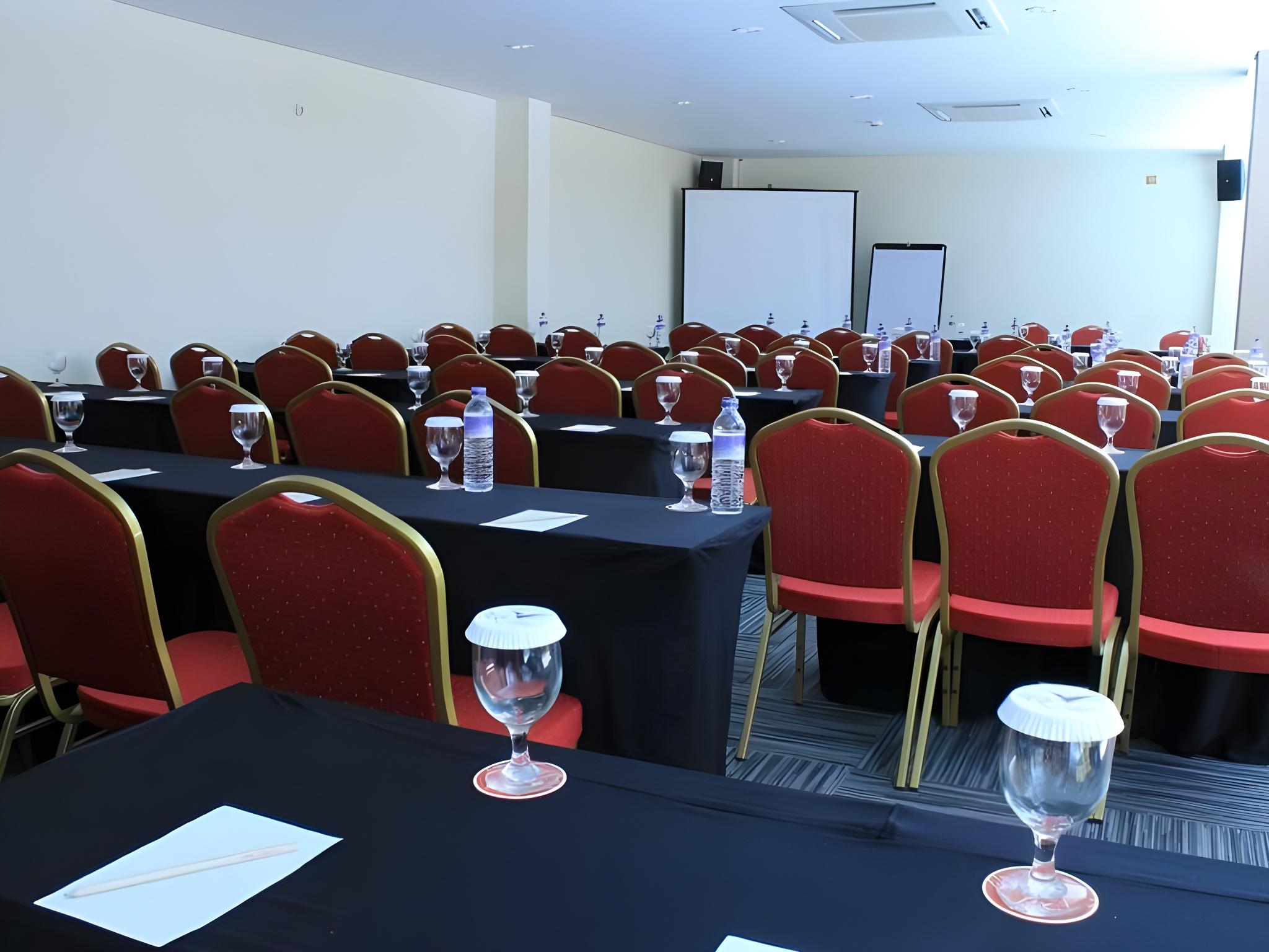 Cititel Hotel Pekanbaru 39/48