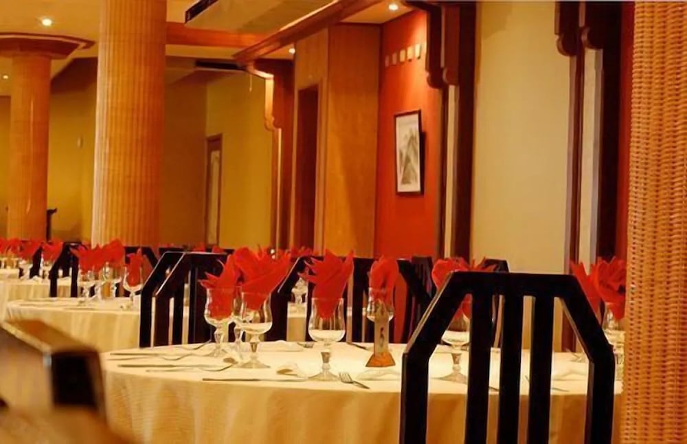 Aanari Hotel and Spa 57/82