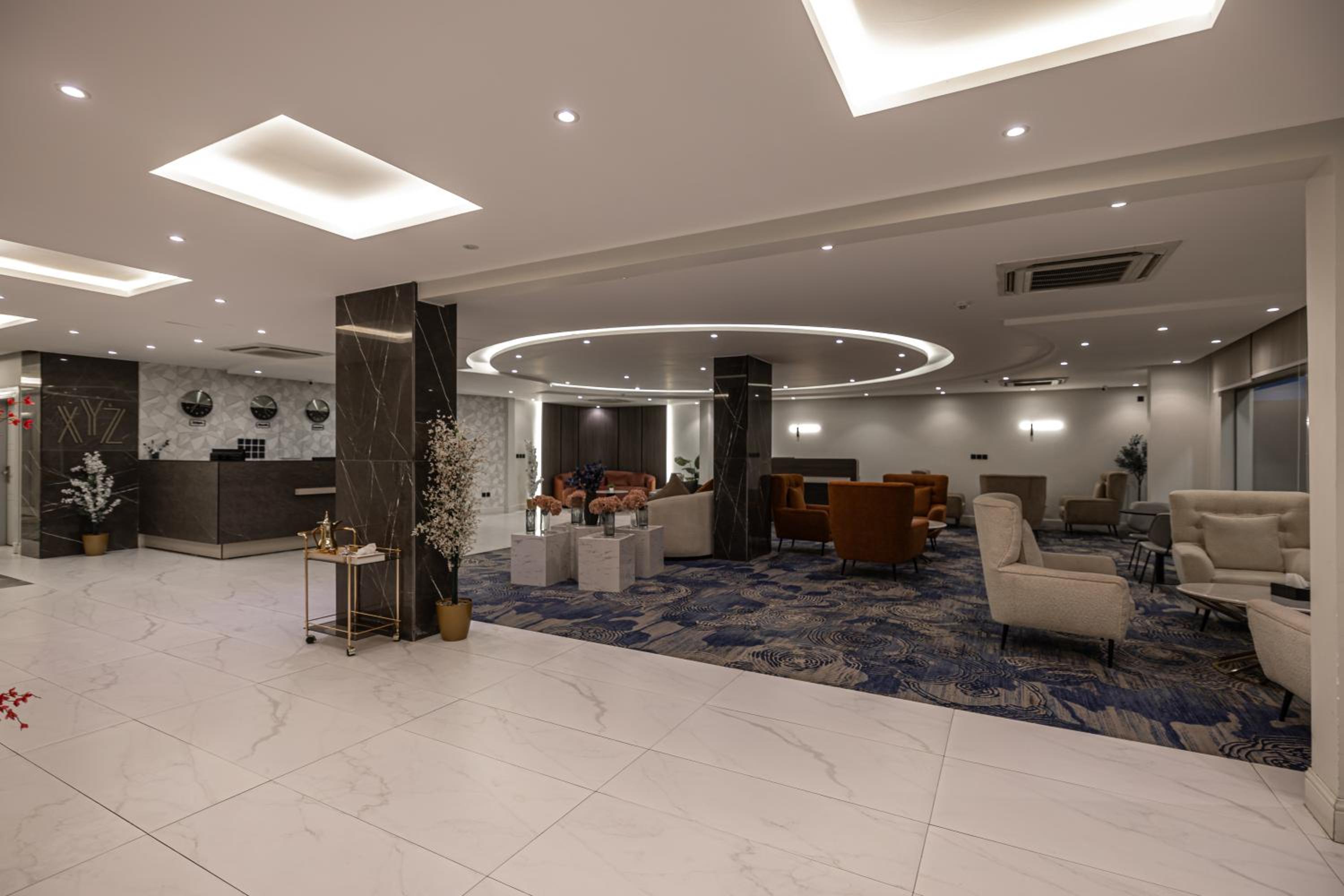 اكس-واي-زد(XYZ Hotel) 10/25