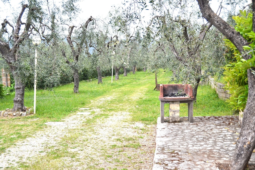 Agriturismo Fara Del Falco 43/50