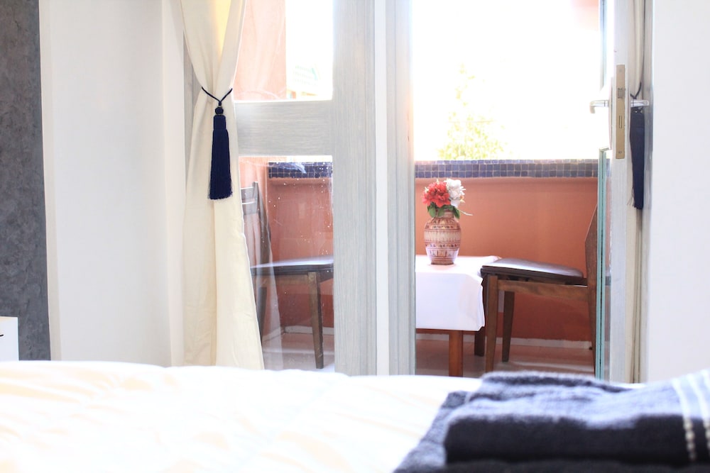 El Hamra Hotel 5/23