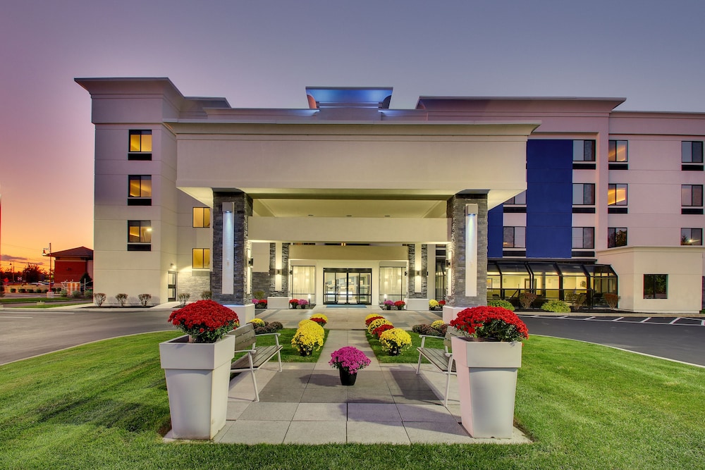 Holiday Inn Express Fishkill-Mid Hudson Valley 6/71