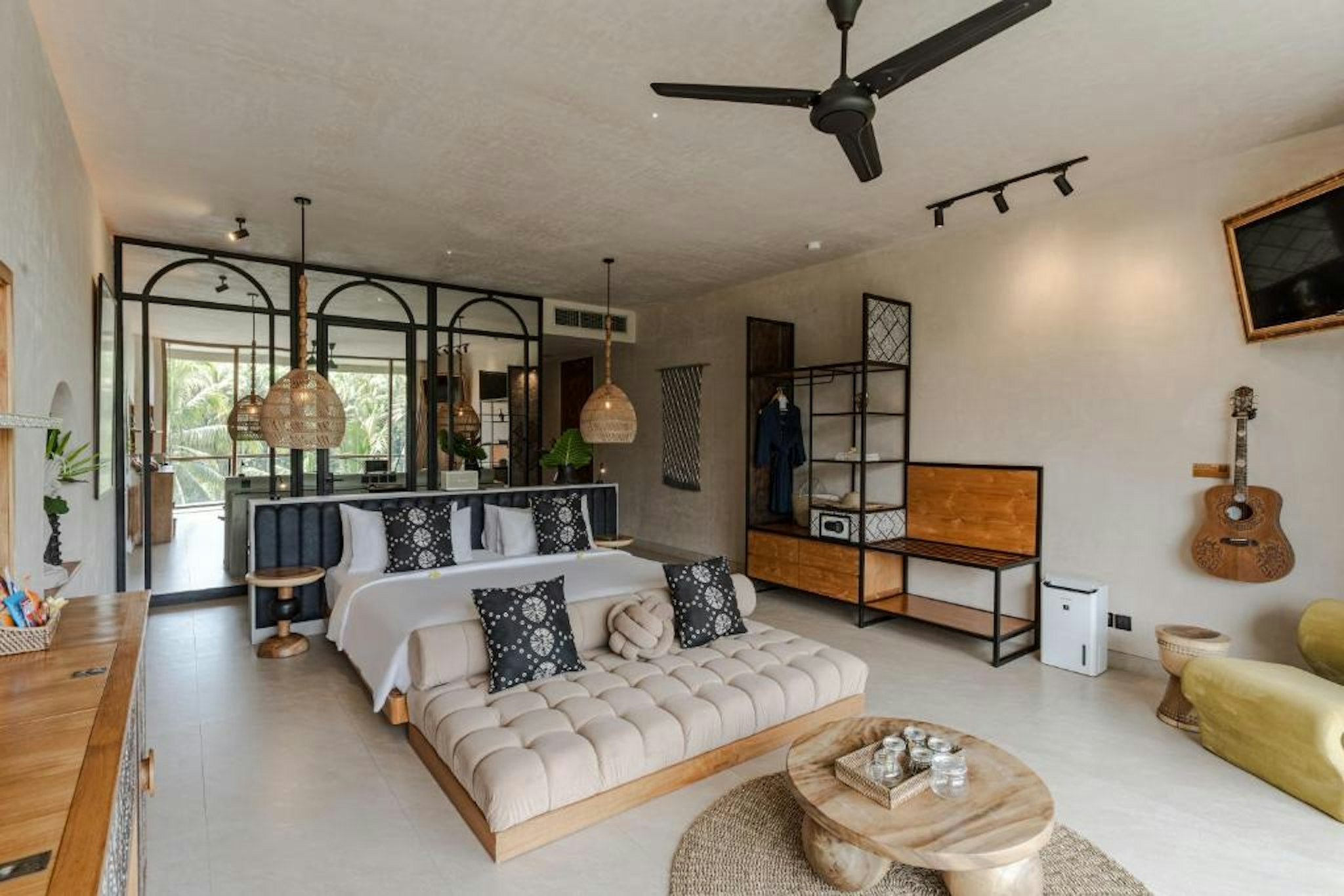 Panorama, Luxury
