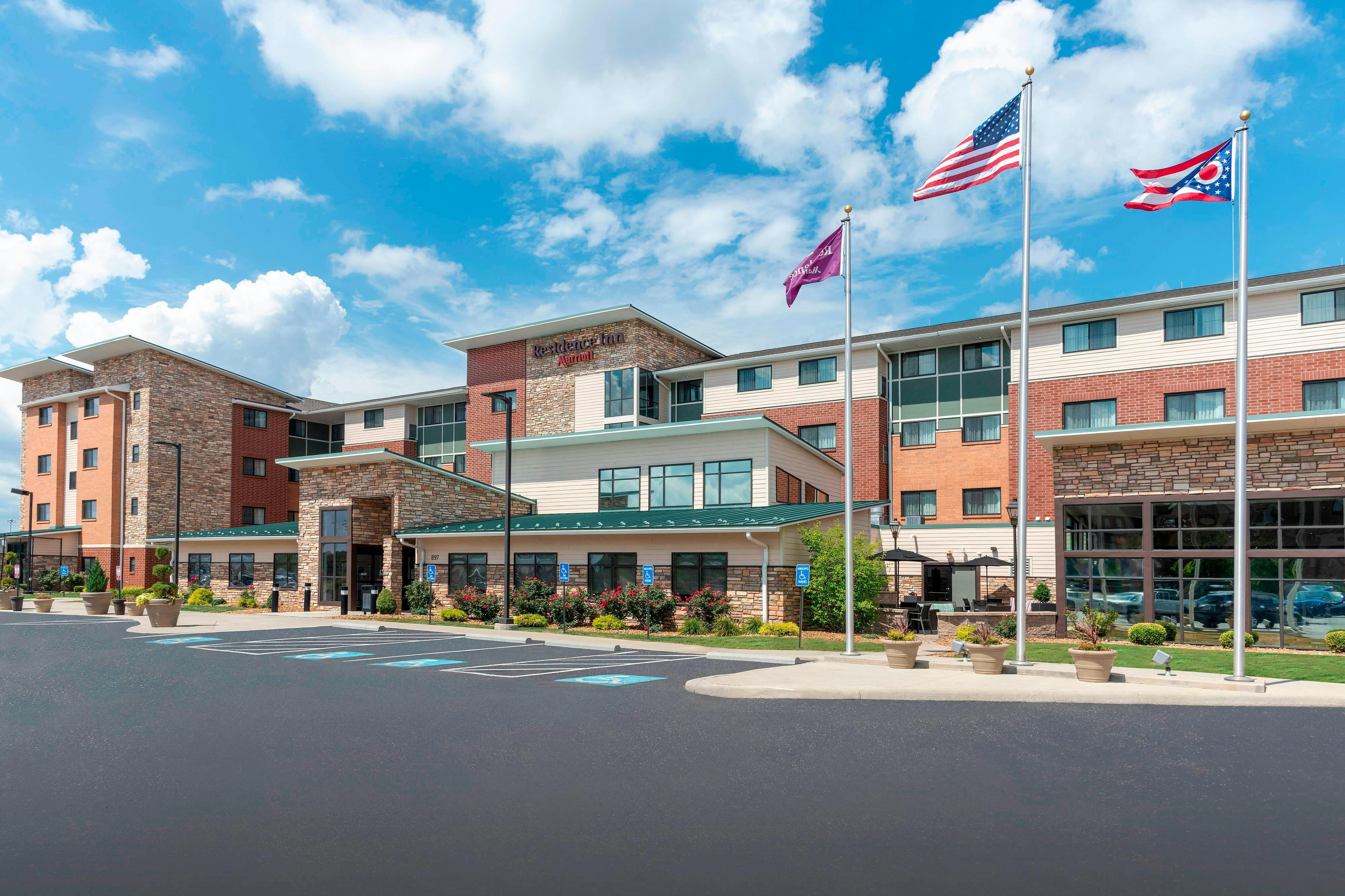 RESIDENCE INN AKRON SOUTH/GREEN 2/52