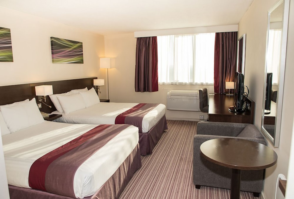 Holiday Inn Slough Windsor 15/73