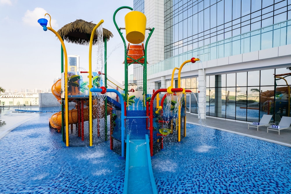 Movenpick Jumeirah Village Triangle 74/82
