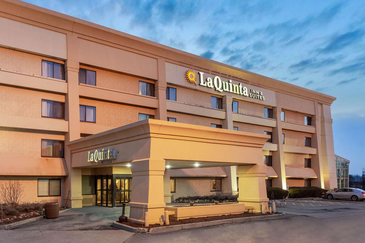 La Quinta Inn & Suites By Wyndham Chicago Gurnee 48/51