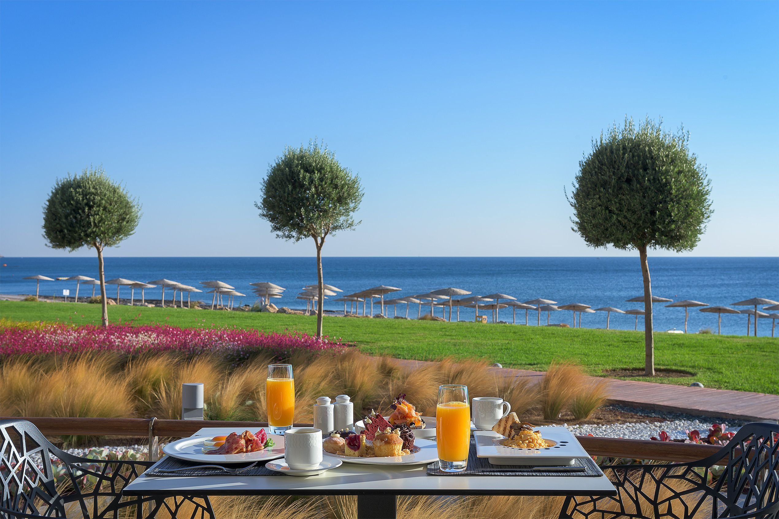 Elysium Resort and Spa 37/38