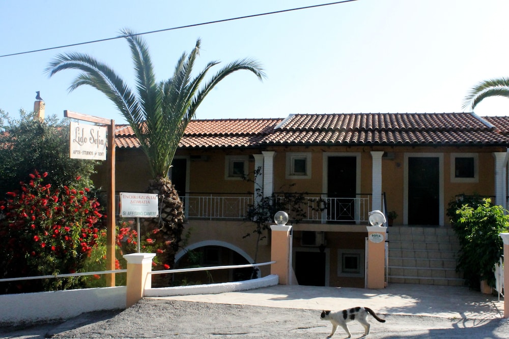 Lido Sofia Apartments photo1