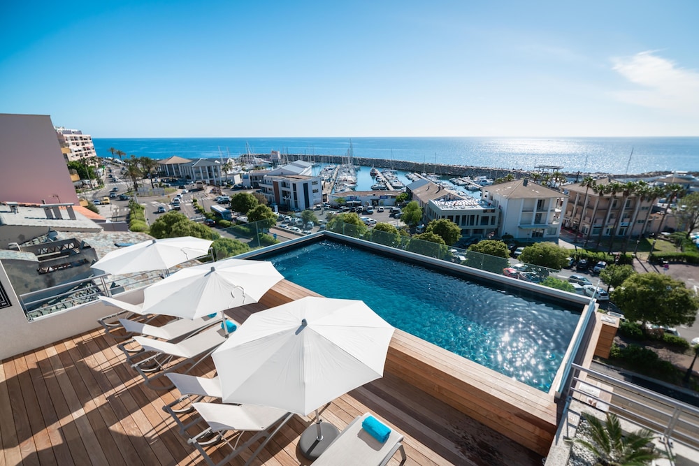 Hotel Port Toga 3/62