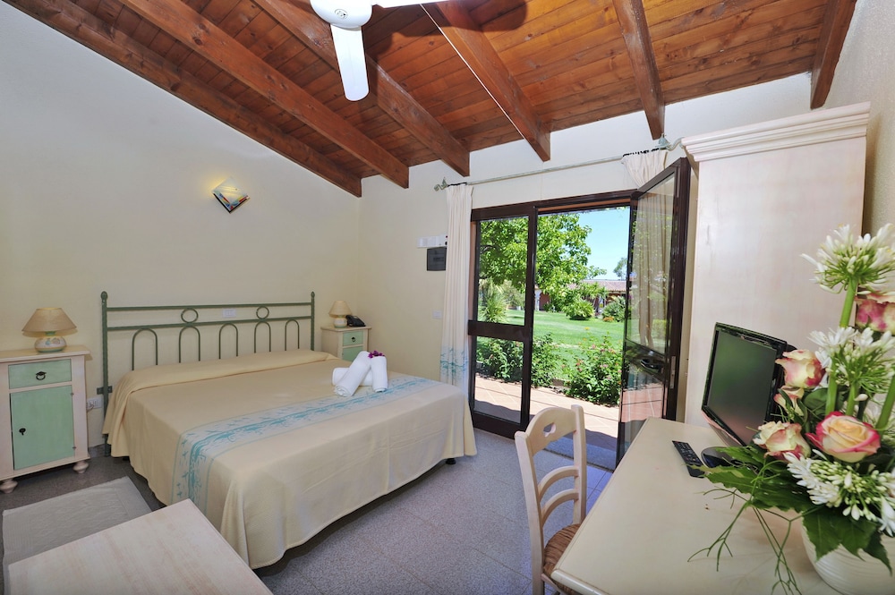 Hotel L Esagono 27/70