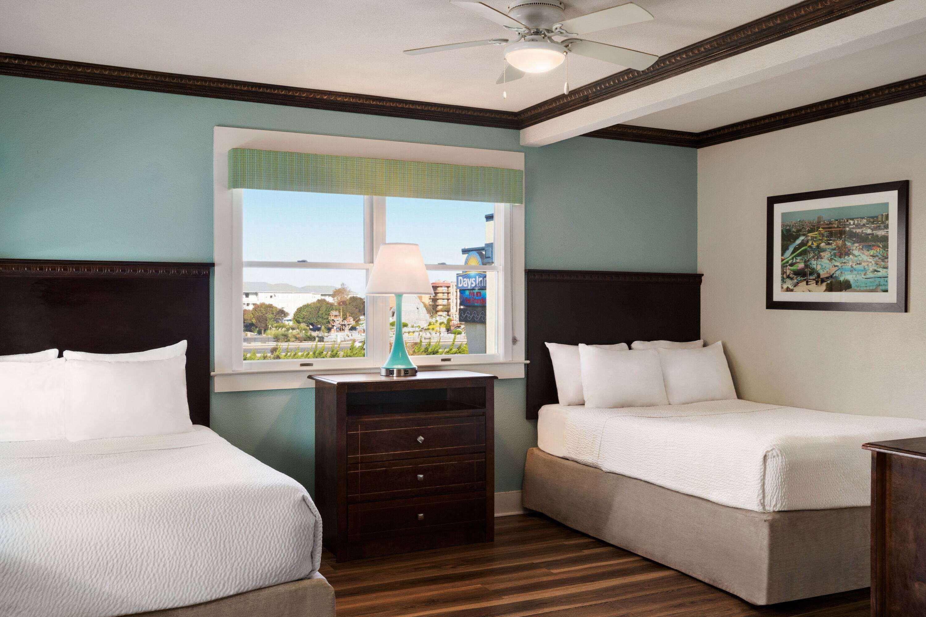 1 Bedroom, Suite, 2 Double Beds, Street Side View