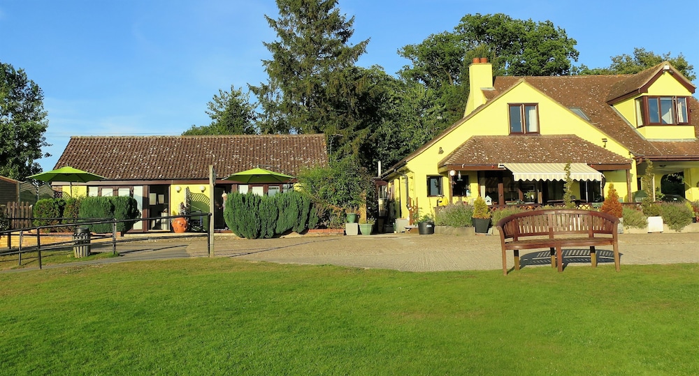 Gosfield Lake Resort 43/50