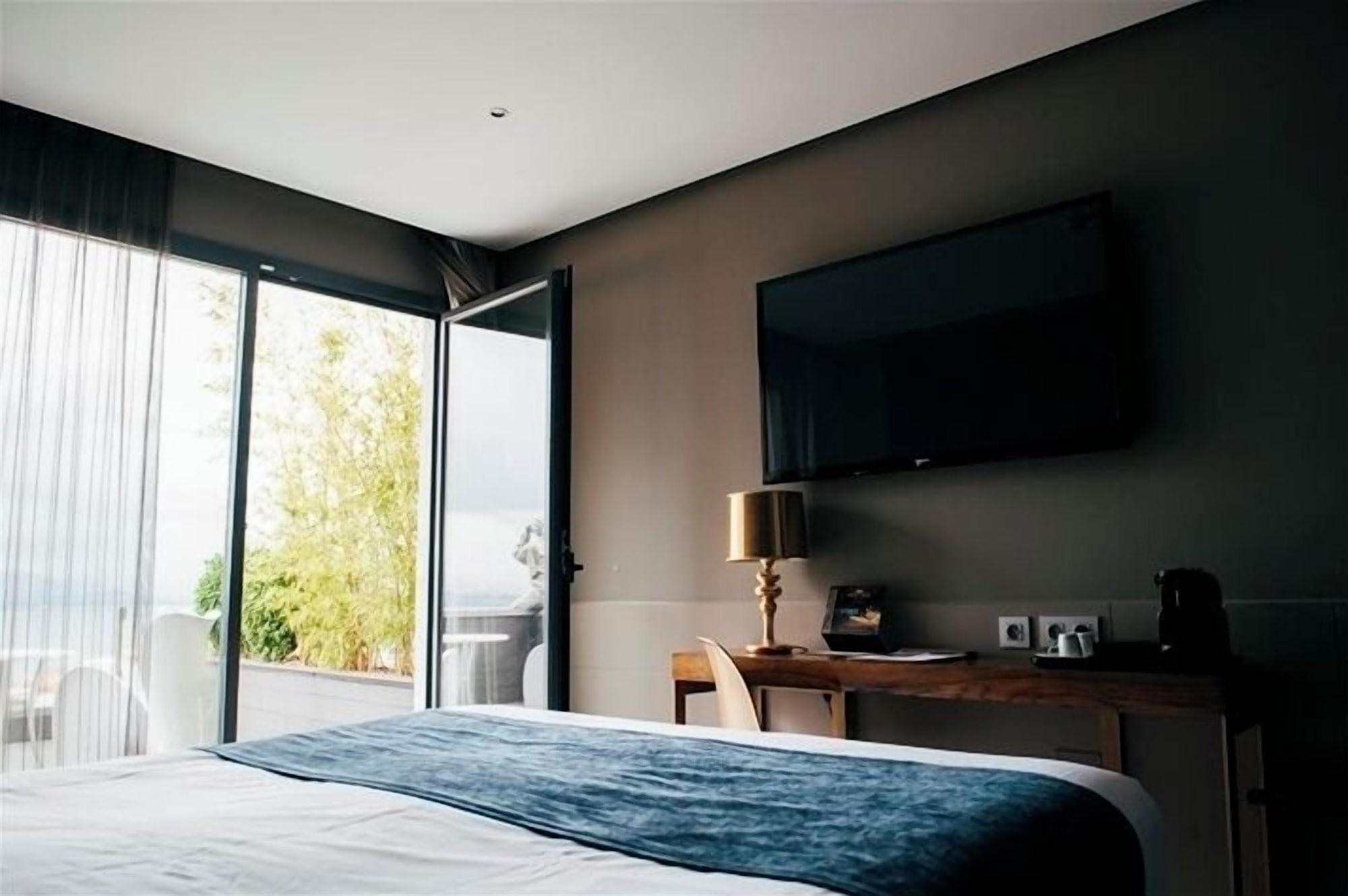 Comfort, Double Bed, Bay View, Terrace