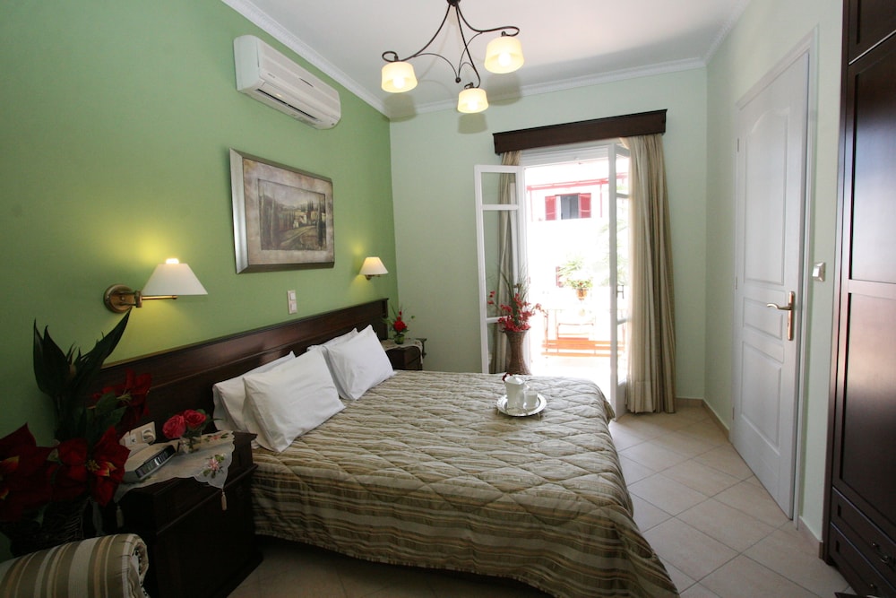 Katerina Hotel 13/76