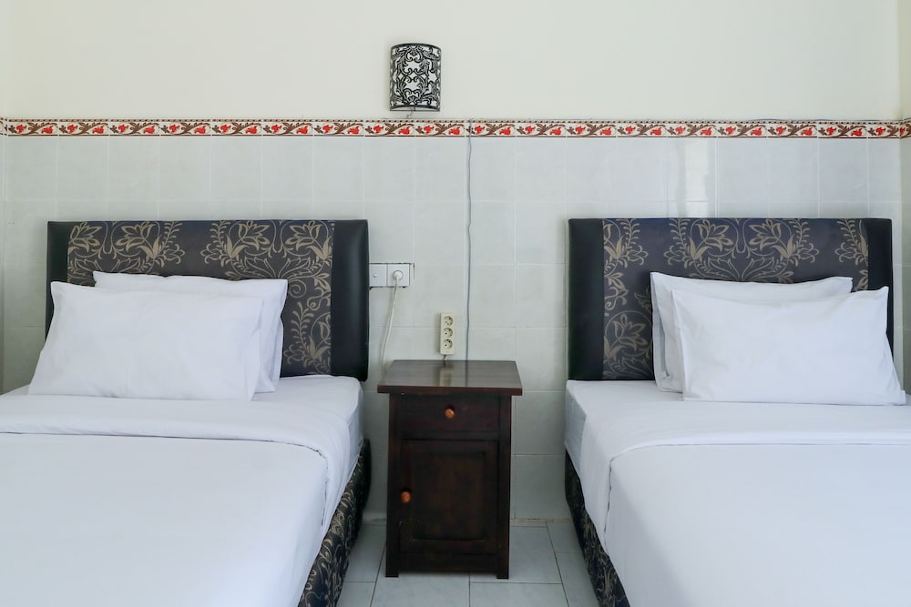 City Garden Bali Dwipa Hotel 45/76