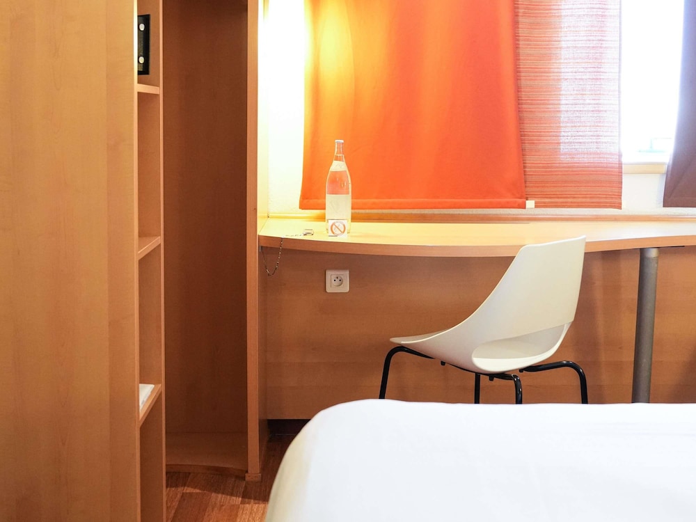 Ibis Tunis 70/70