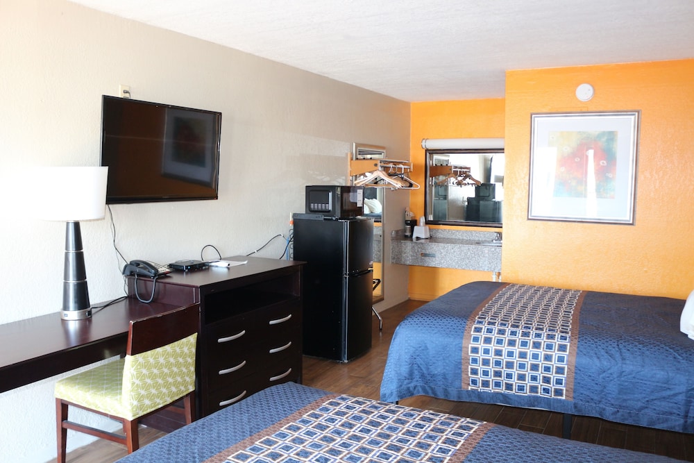 Lone Star Inn Kerrville Fredericksburg 32/42