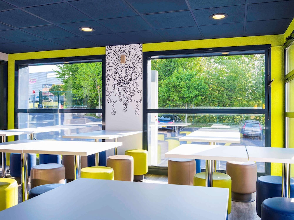 Ibis Budget Rennes Route De Saint Malo 11/59