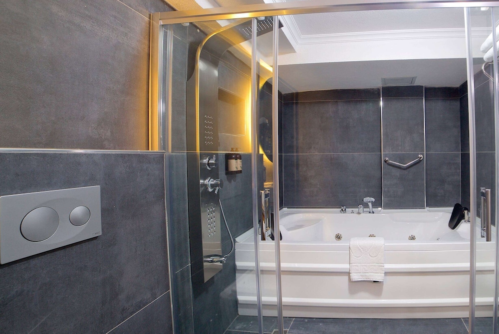 Days Inn by Wyndham Istanbul Arnavutkoy 51/51