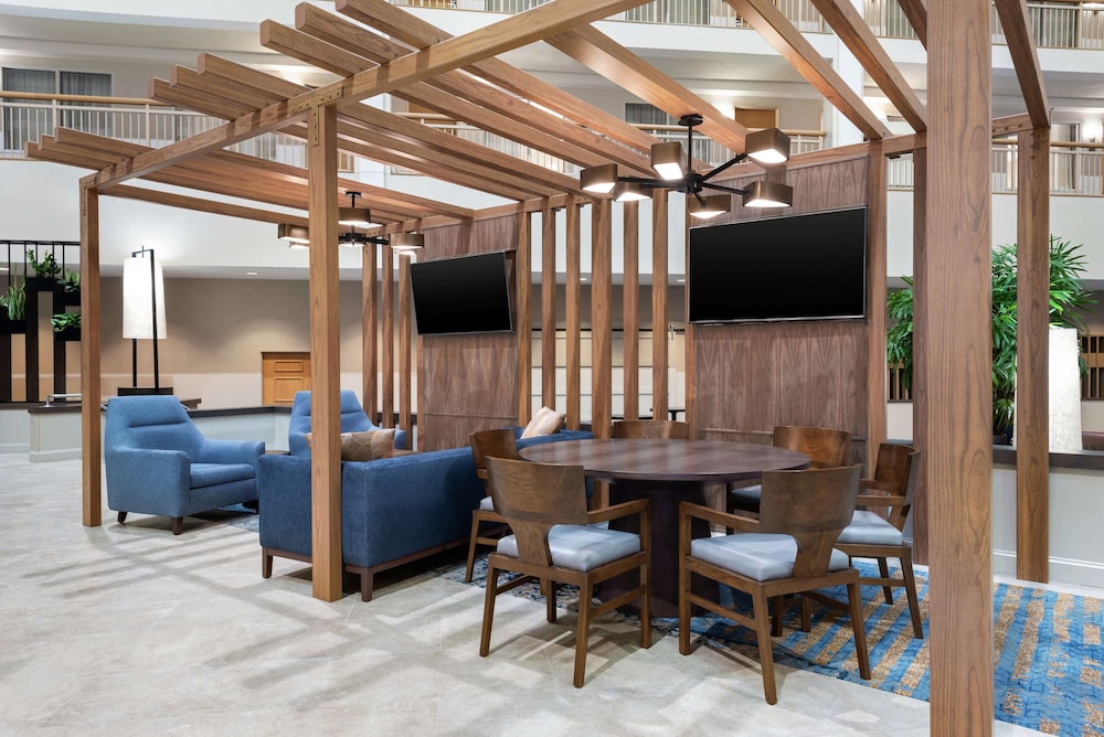 Embassy Suites by Hilton Columbus Dublin 43/55