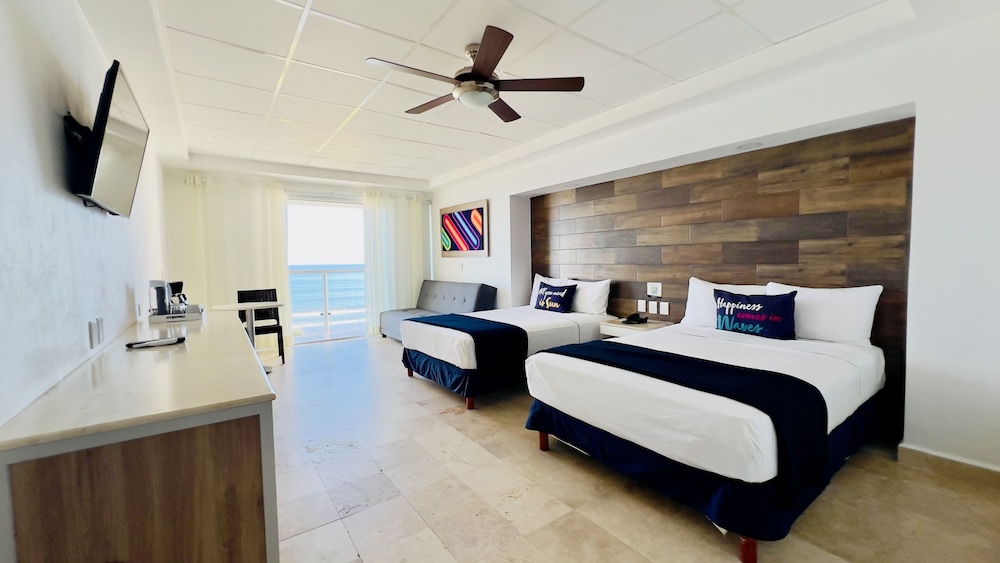 Junior, Futon Bed, 2 Double Beds, Bay View, Balcony